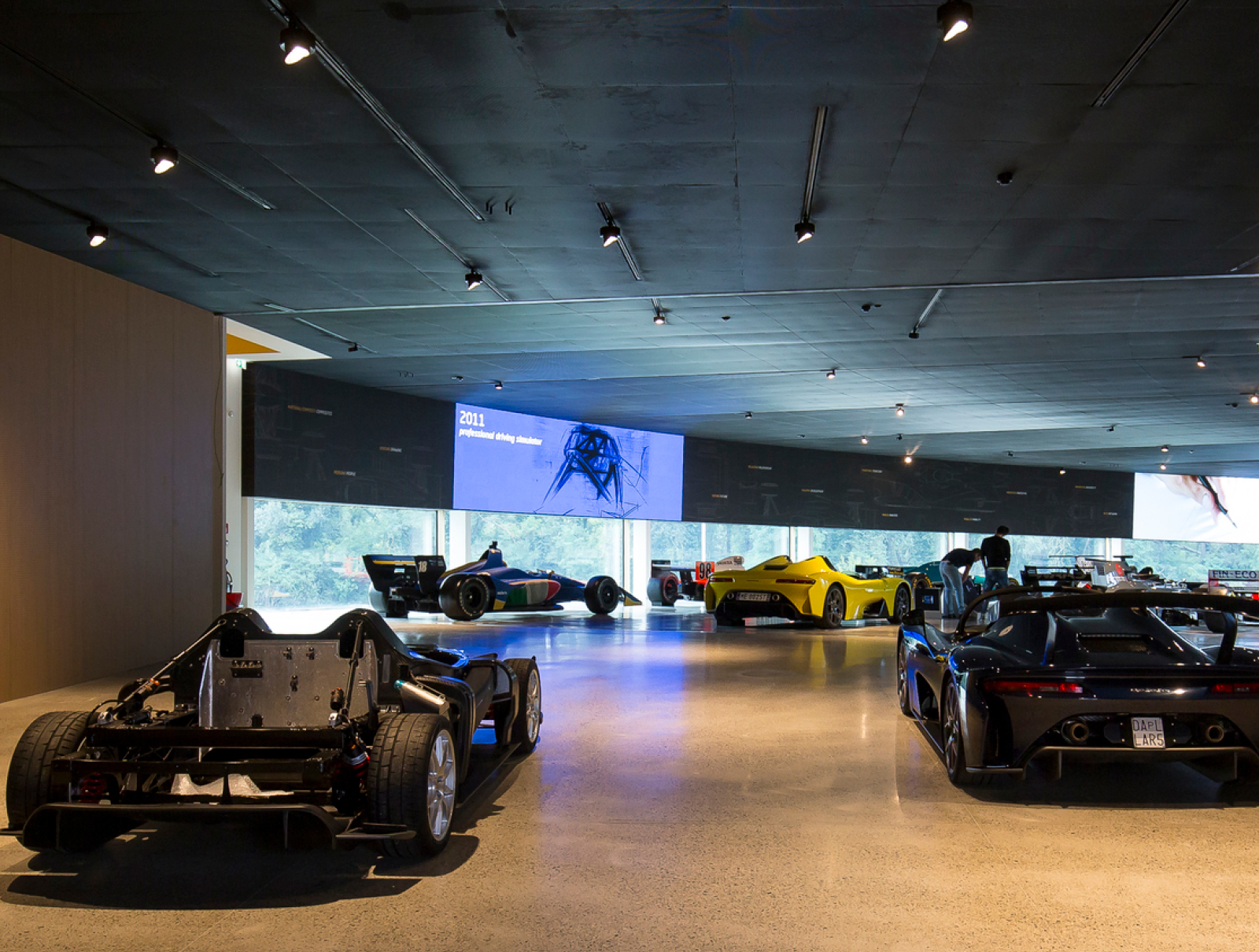 Touchwindow - Dallara Motorsport Academy: uno spazio multimediale per l’eccellenza